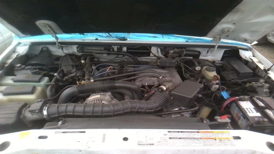 司机转角/公园灯公园灯转向信号适用于 98-00 MAZDA B-2500 30631479 — 第 3/4 张图片