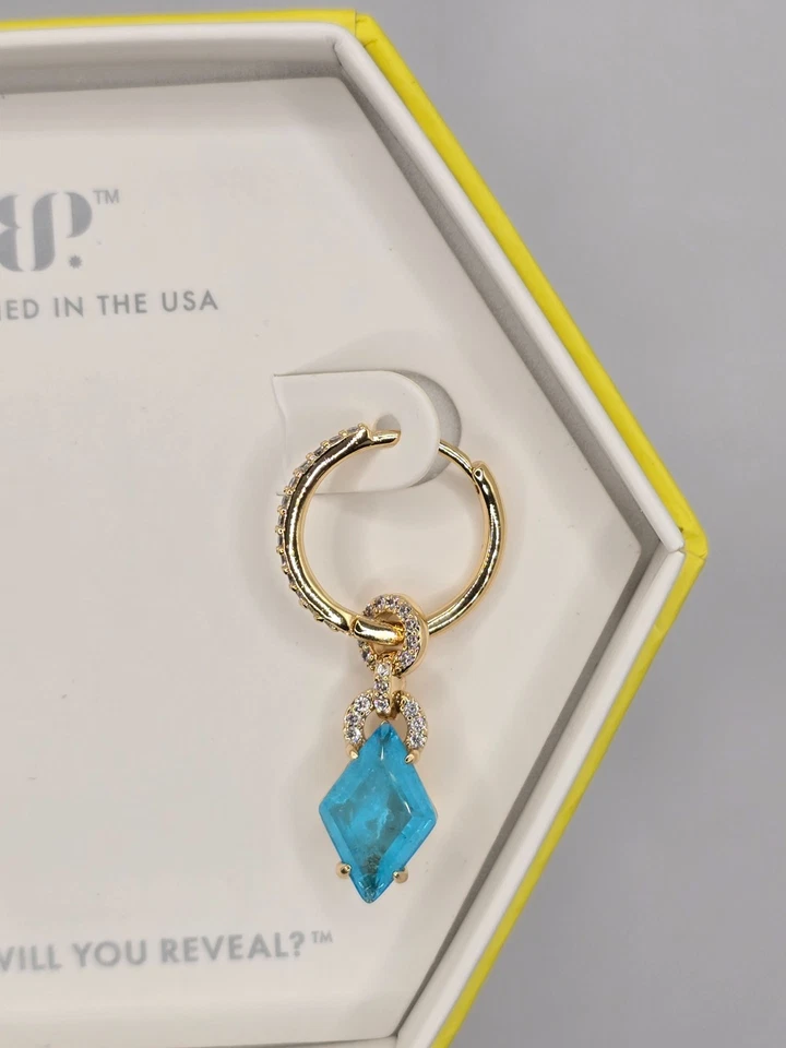 Pendientes Bomb Party ER77262 Quiet Confidence Foto 2 de 3