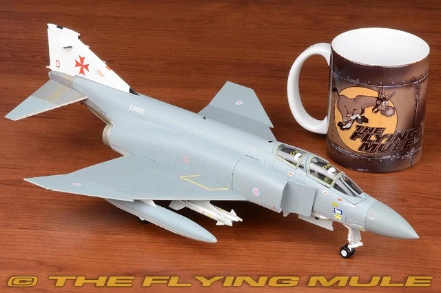 Corgi 1:48 F-4M Phantom FGR.Mk 2 RAF No.1435 Flight XV466 - Image 4 of 4