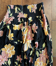 Billabong Seaside Beach Wide Leg Cotton Women s Black Floral Pants Size M Medium