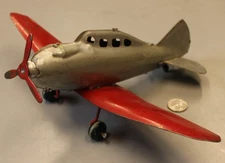 11/28 Vintage Pressed Steel Toy Plane Airplane, 1940s Wyandotte Silver & Red