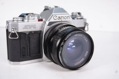 CANON A V 1 mit Tokina 28mm 2,8 - Bild 1 von 4