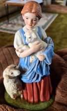 vintage Older Home Interior Homco app 7" bisque girl @ Lambs figurine.   NEAT.  