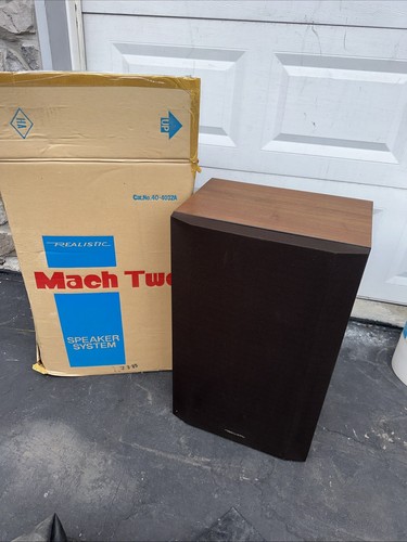 Vintage Realistic Mach Two Speakers 40-4032A Need New Cone 1
