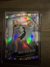Paige Bueckers 2025 Panini Prizm WNBA Logo Prizm Variation #147 RC Rookie Wings