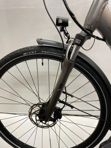 GIANT Entour E+ 28 Zoll E-Bike Tiefeinsteiger EBike Yamaha Mittelmotor Rh: 50 cm - Bild 4 von 24