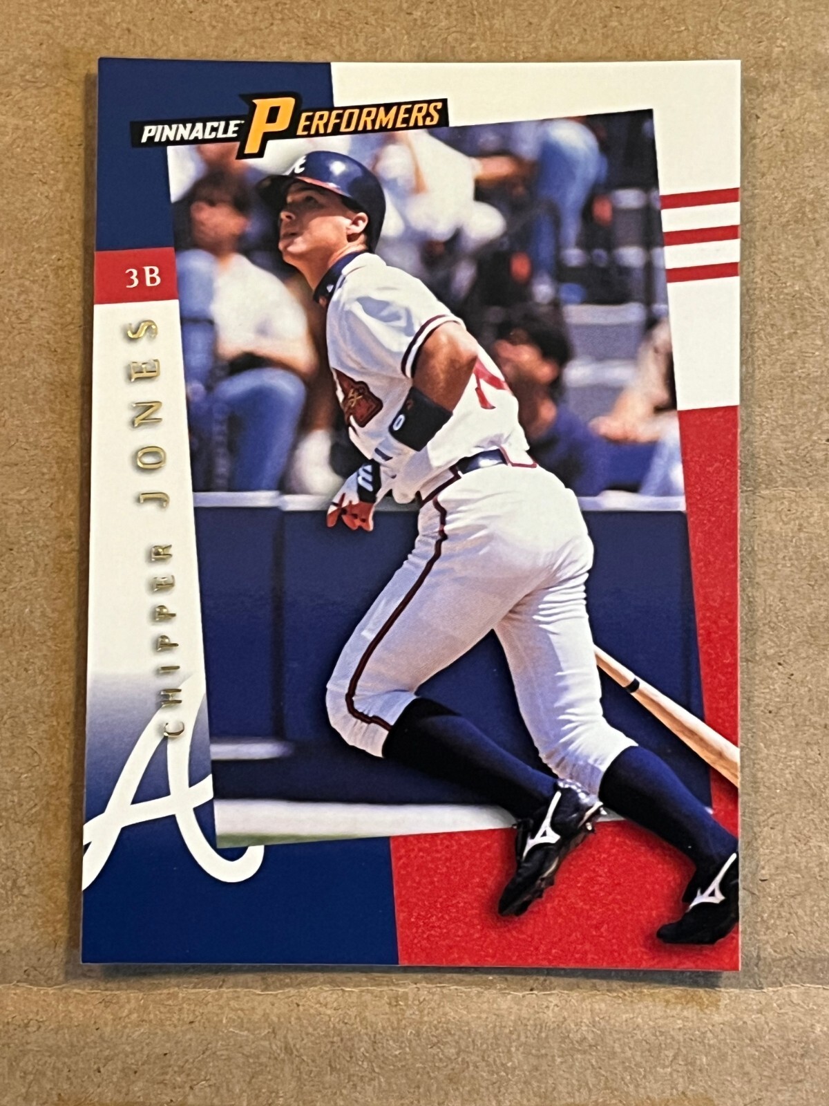 1998 PINNACLE PERFORMERS - CHIPPER JONES BRAVES #7