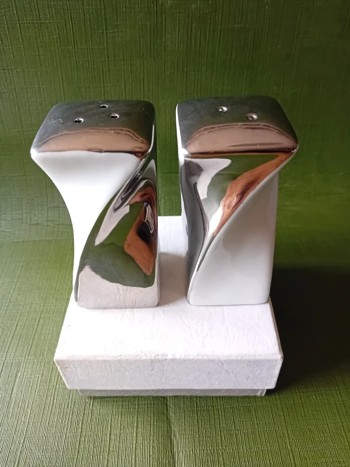 Sale e pepe in ceramica bianco e argento elicoidale spirale - Immagine 2 di 4