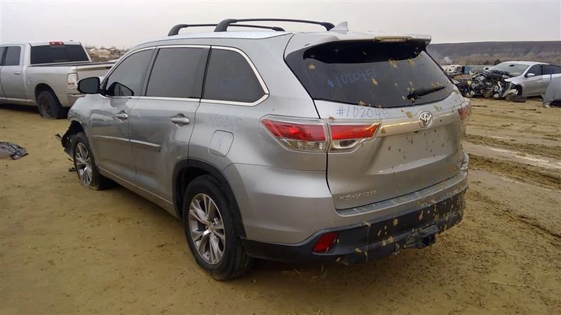 Pinza de freno de disco trasera izquierda usada se adapta a: Toyota Highlander 2015 trasera izquierda gr Foto 3 de 4