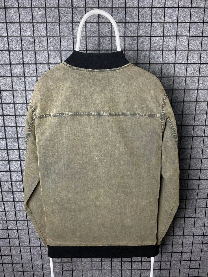 RVCA Streetwear Acid Wash Bomber Jacket Size M - Image 3 of 4