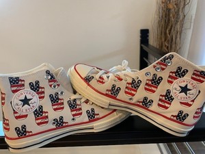 converse peace sign