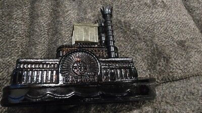 Avon SIDE WHEELER Decanter Natchez Paddle Steam River Boat Glass Almost Full