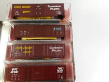 MDC Roundhouse 1:160 Box Car SCL, SP, Frisco 4 Pieces In Set USA