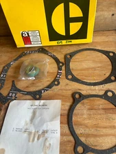 8M-3700 GASKET & SEAL KIT WATER PUMP CATERPILLAR D311 --- 1N-9177------- OEM NOS