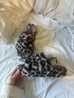 UGG FLUFF YEAH AMPHORA SLIDE LEOPARD SLINGBACK SANDALS SLIPPERS SIZE US 7