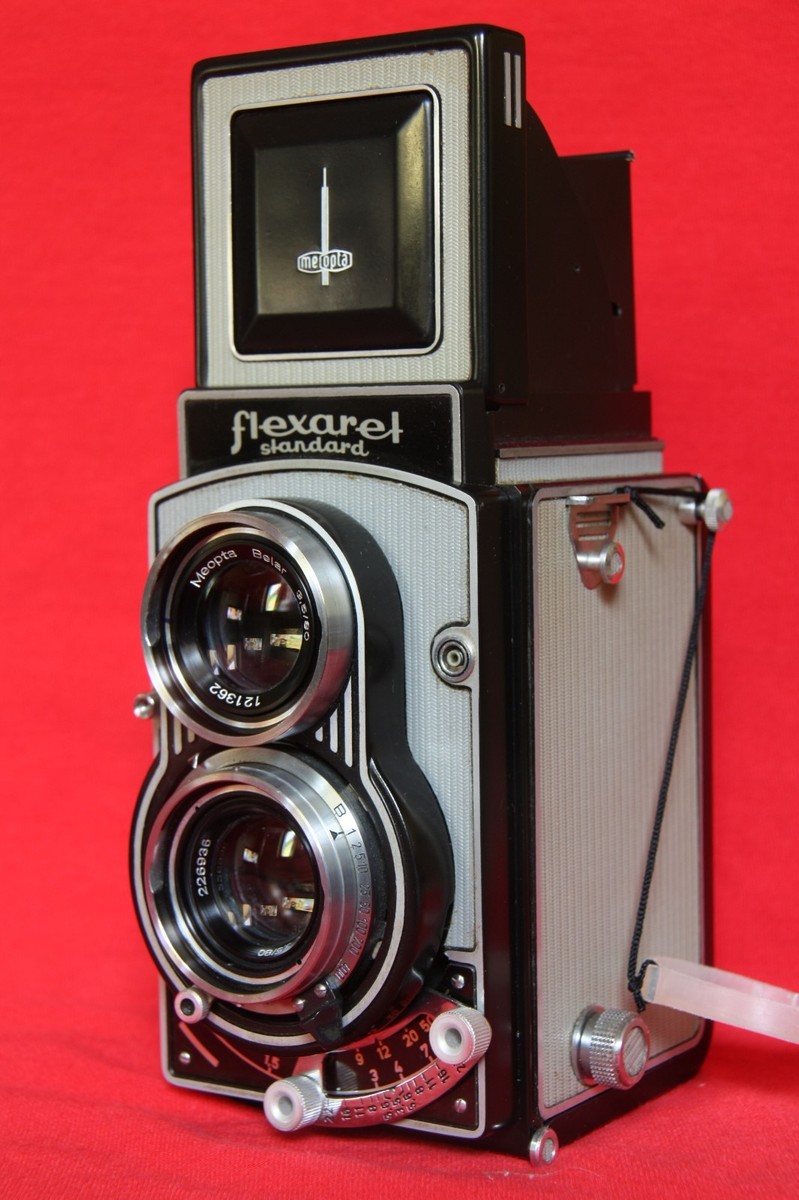 Konvolut Meopta Flexaret kazety, mléčné sklíčko, stativ | Aukro