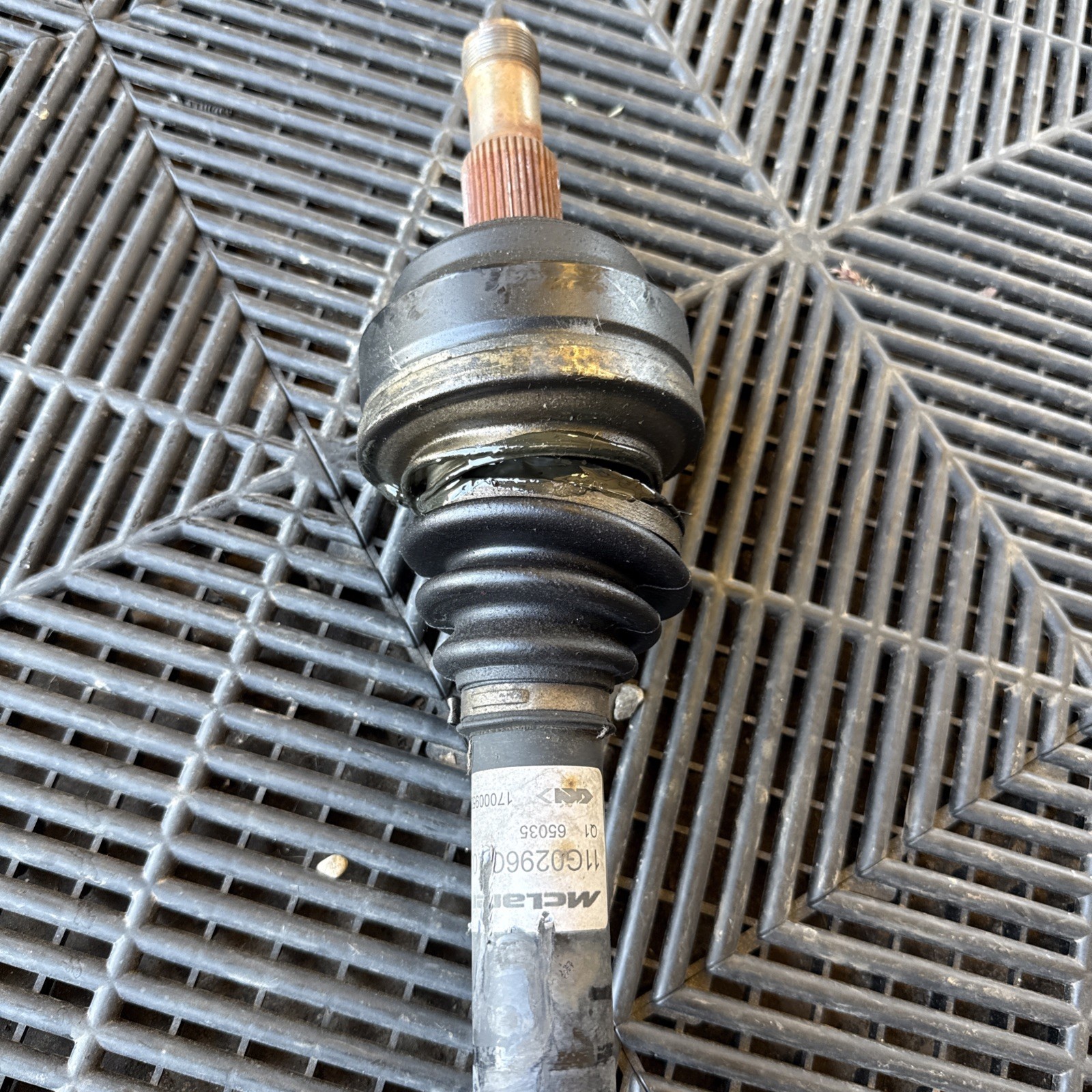 *Defective* 2015-2023 McLaren 570S 600LT 720S 765LT Rear Axle Drive Shaft OEM