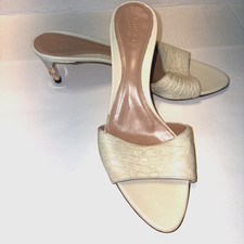 GUCCI Beige Leather Sandals Metal & Leather Heel Size 7B