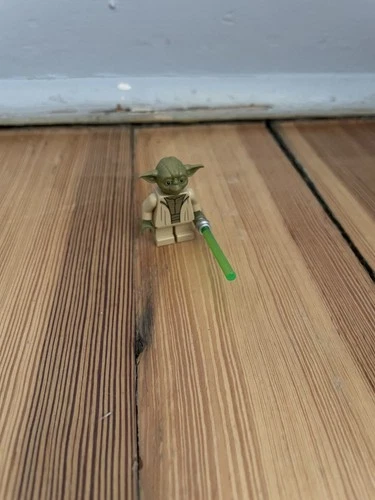 lego star wars yoda minifigure