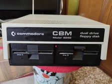 VINTAGE FLOPPY PLAYER CBM 4040 DUAL DRIVE DIS...
