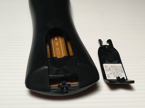 RCA Universal Remote Control | CRK76SG3 (TV, DVD, VCR, AUX) Tested - Picture 3 of 3