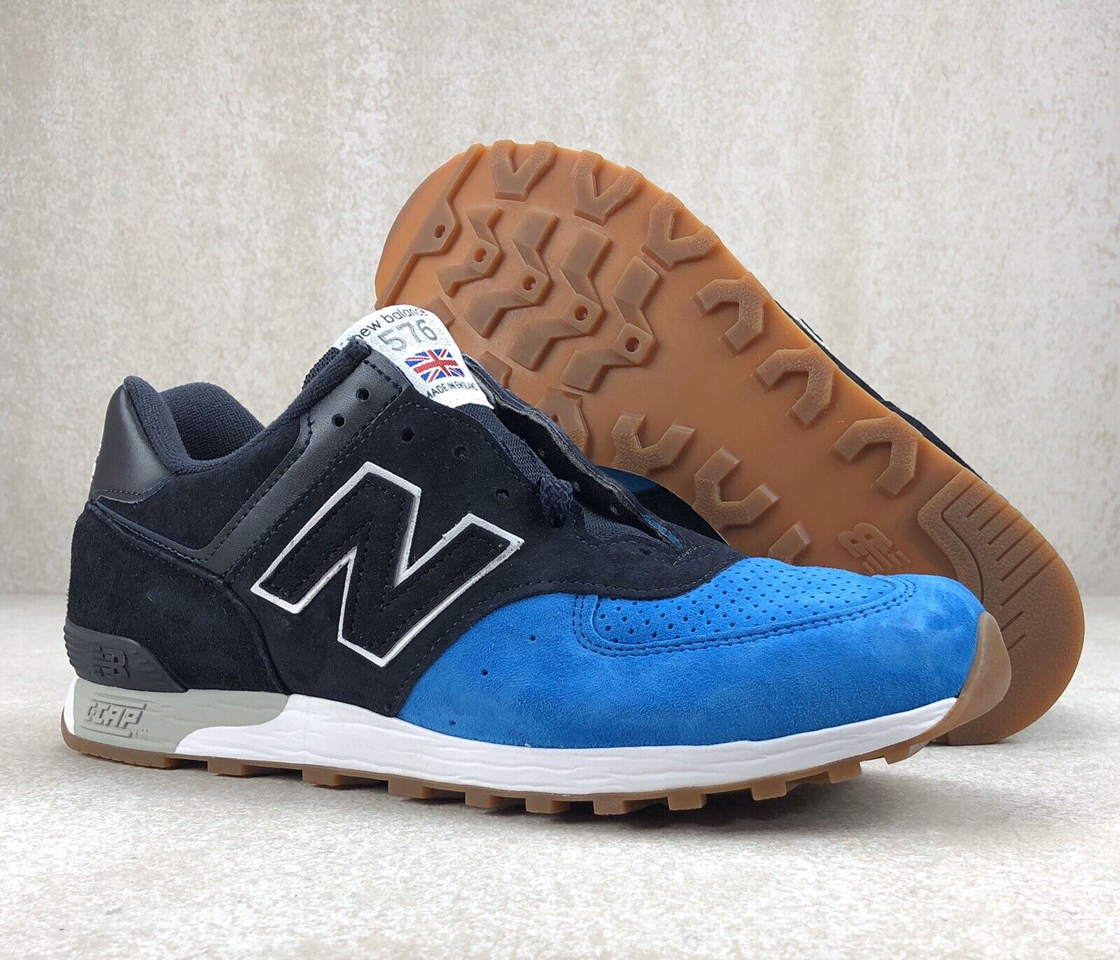 new balance suede white