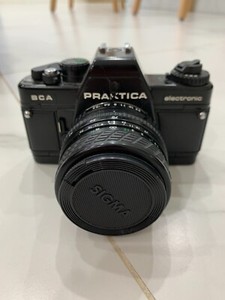 Praktica BCA Electronic Film Camera with 35 - 70mm Lens and Camera Bag
