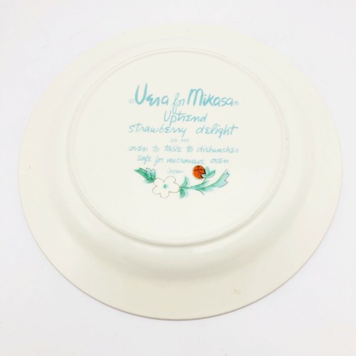 Vintage Vera for Mikasa Strawberry Delights Ceramic Dinner Plate A - Picture 6 of 7