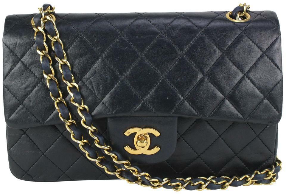 navy blue quilted chanel bag