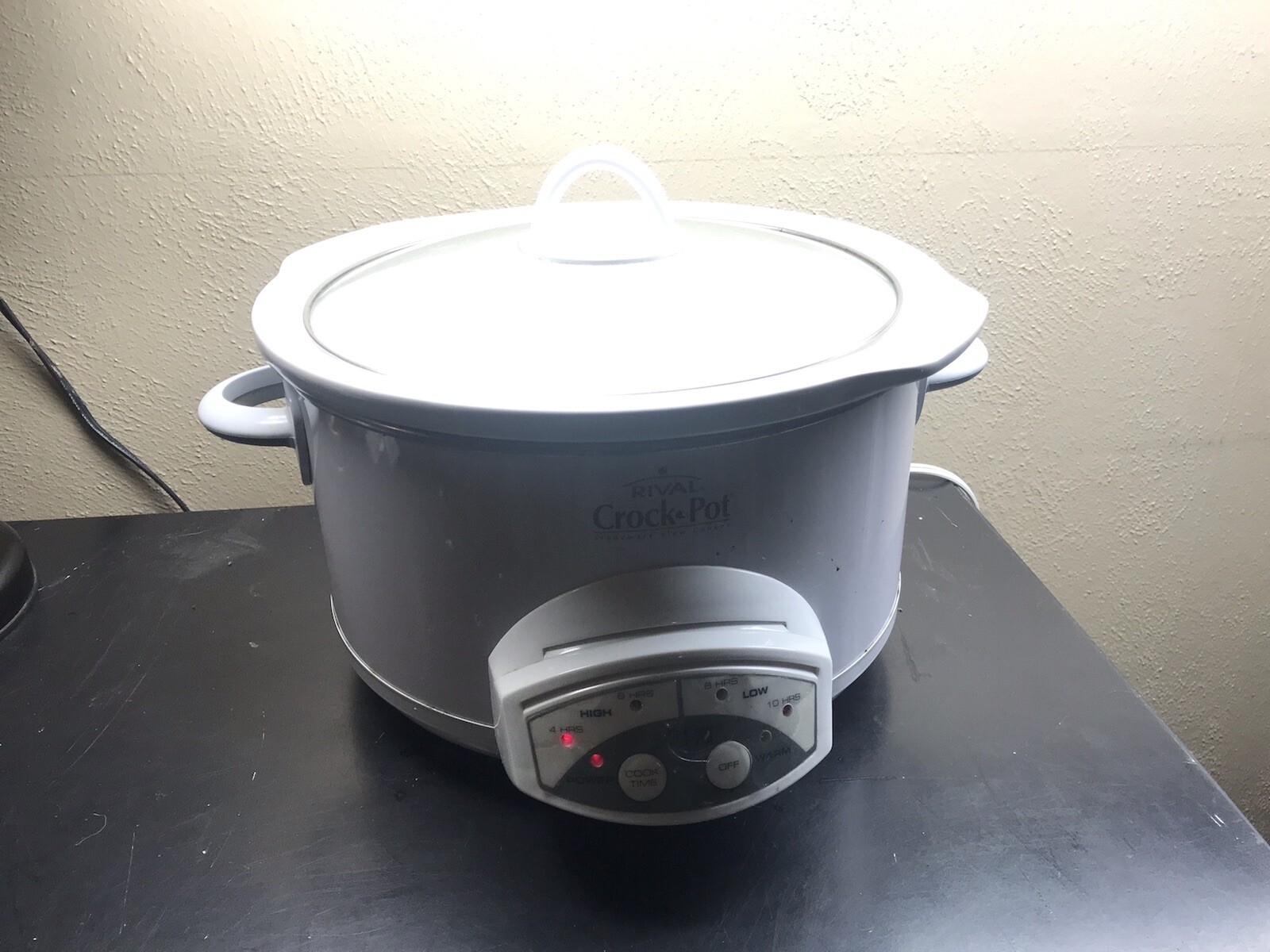 Rival White Crock Pot 5 Qt round programable slow Cooker Stoneware