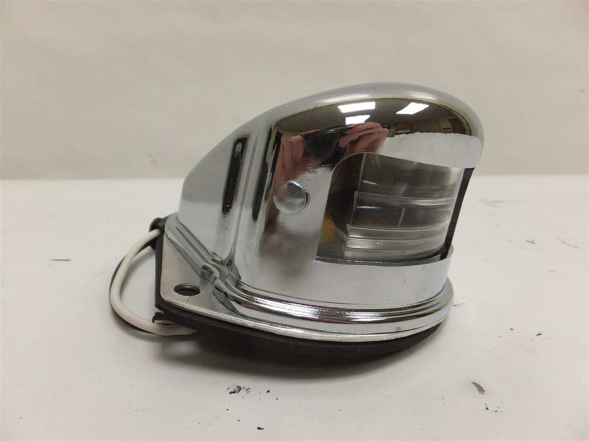 3848752C1 NEW OEM INTERNATIONAL PLATE LIGHT | eBay