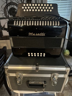 Morelli 31 Button Diatonic Accordion