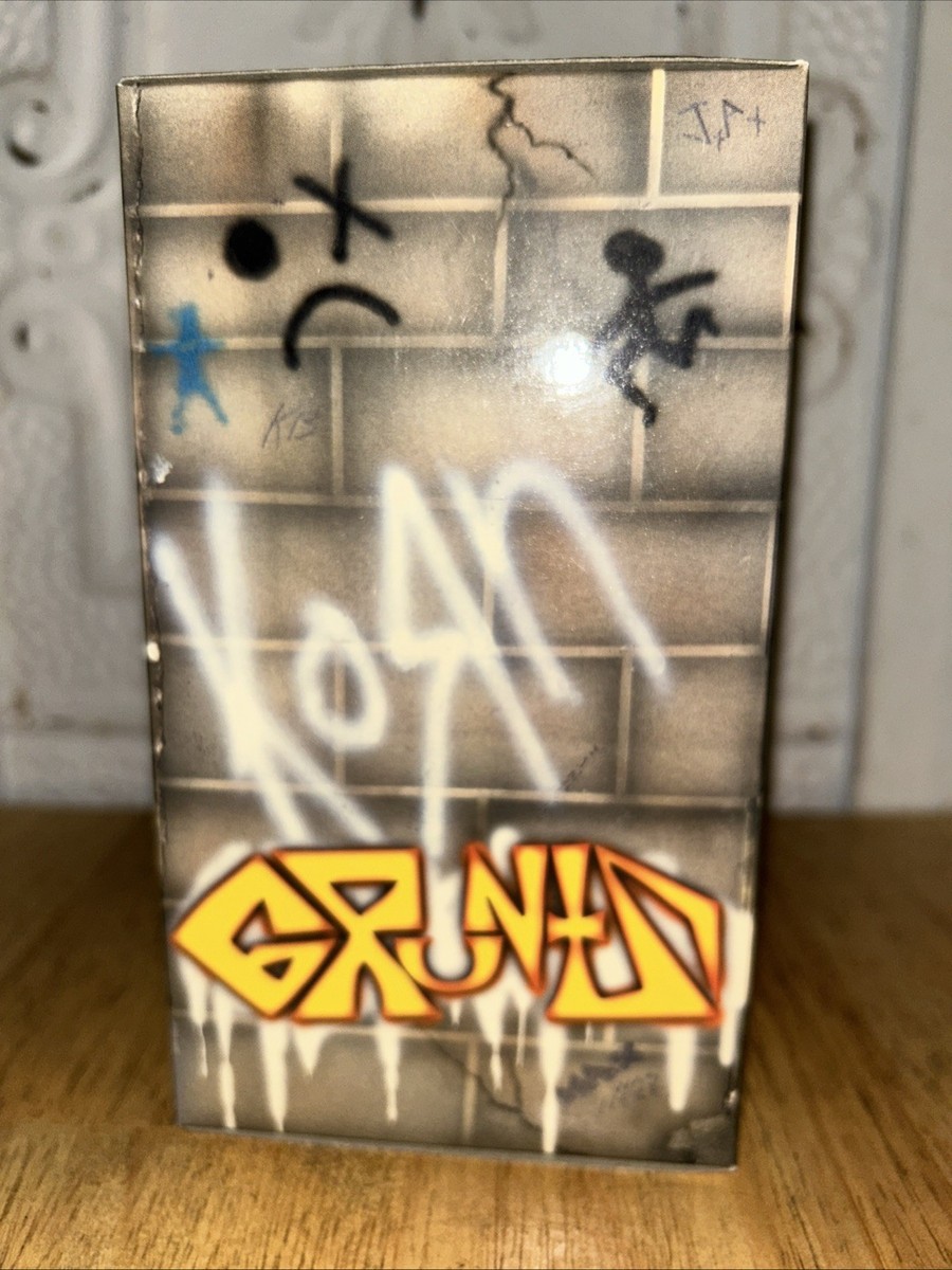 2002 Korn Figure In Box - DAVID with Drumsticks - Gruntz
