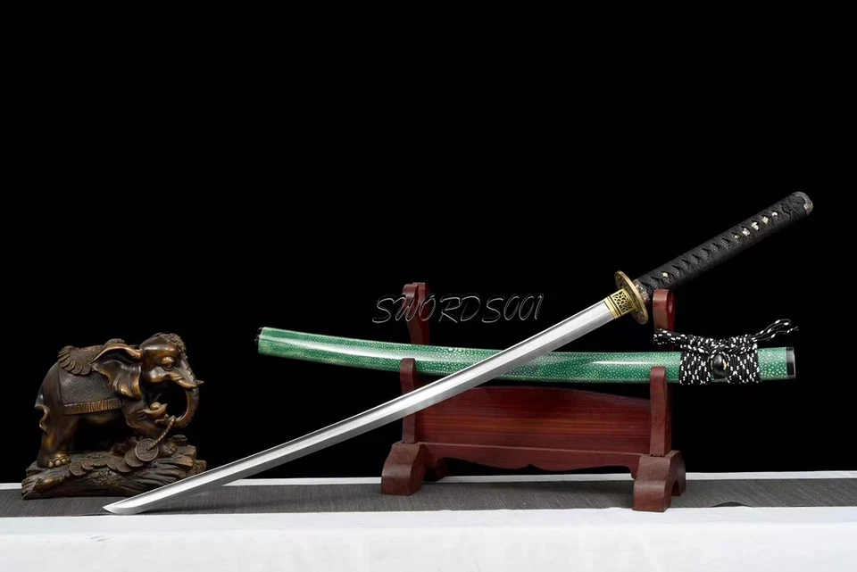 Katana samurai japonesa hoja de acero Damasco lista para la batalla espada afilada verde Saya Foto 3 de 4