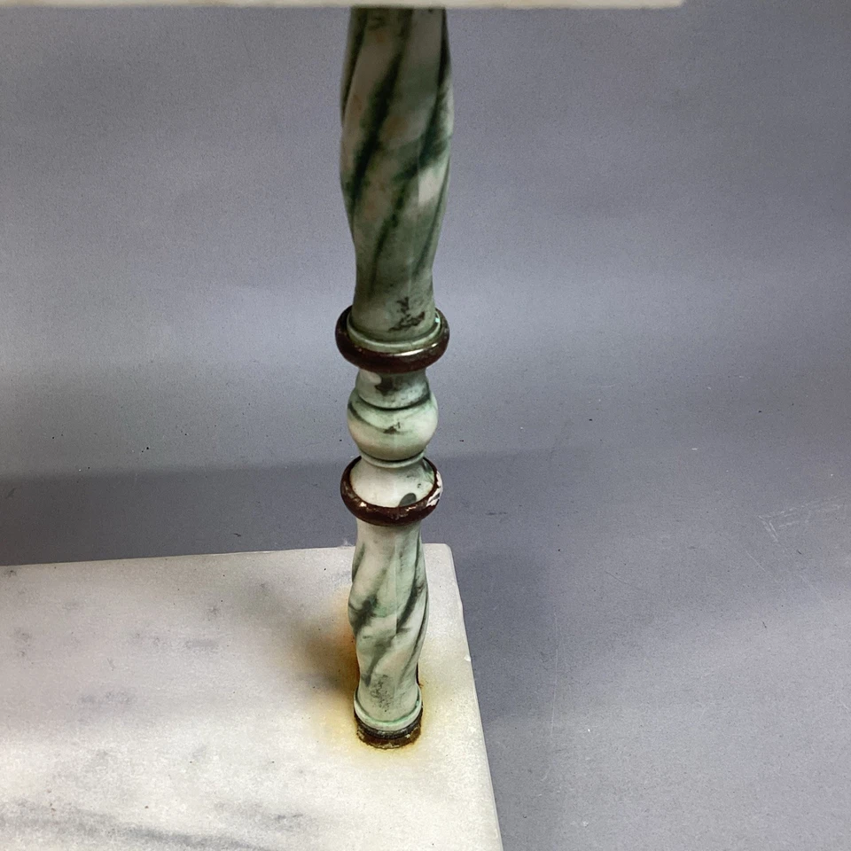 "Estantes base de mármol con columnas retorcidas verdes blancas - Hecho en Italia - 14,9""" Foto 4 de 4