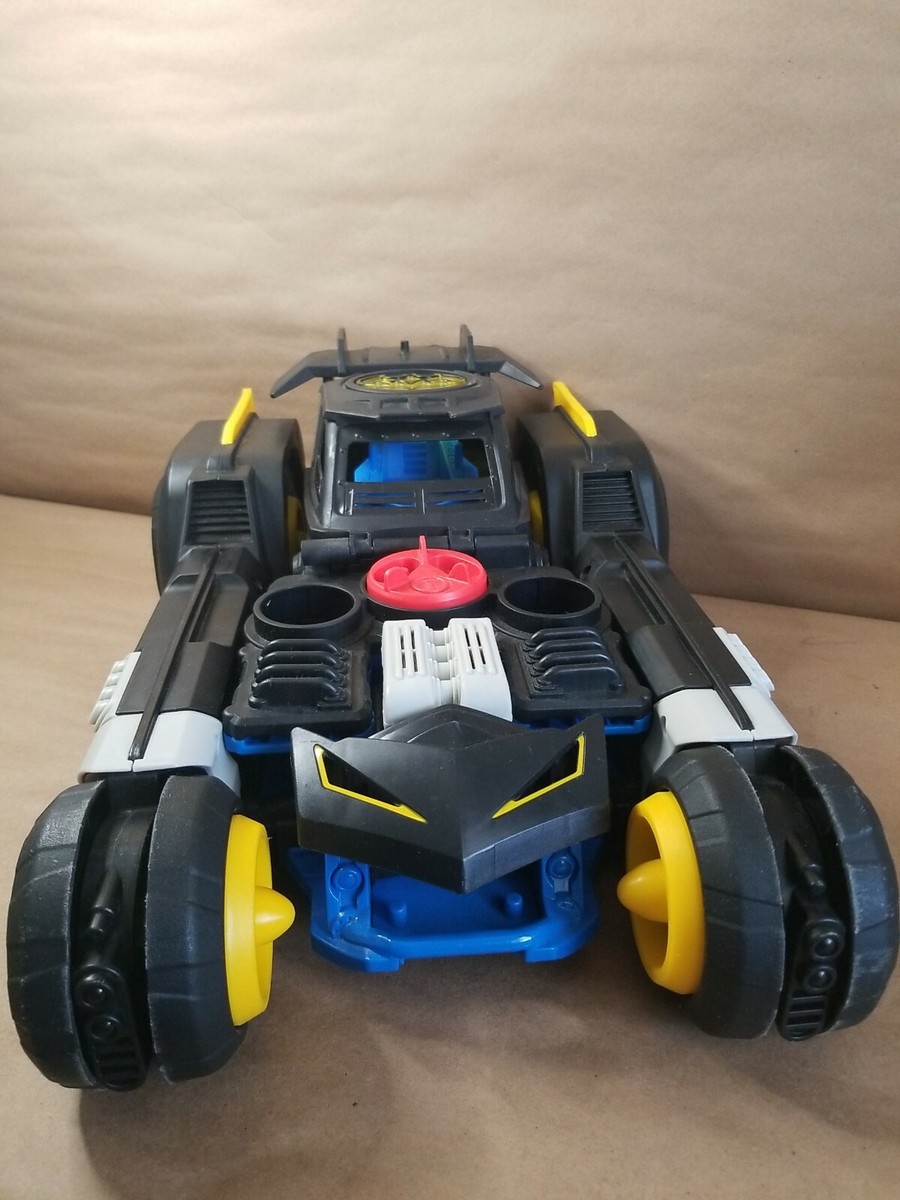 Mattel DC Super Friends Batmobile Transforming R/C Batman Remote Control Car