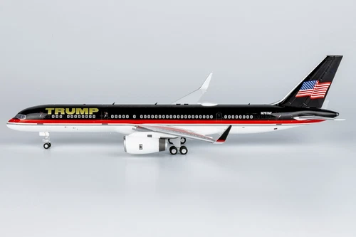 NG Models 1:200 Donald Trump Force One Boeing 757-200 N757AF (42037) - Picture 1 of 13