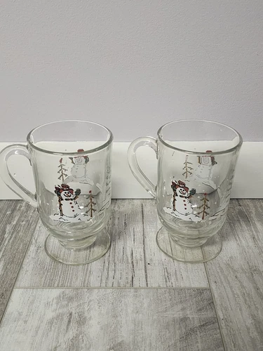 Lot Of 2 Snowmen Glasses Footed Mugs Libbey Cups 10 Oz