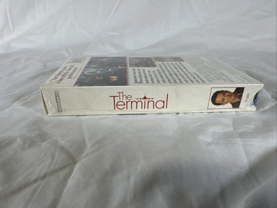 The Terminal - VHS Movie NOS Sealed (2004)- Starring Tom Hanks & Stanley Tucci - Image 4 of 4