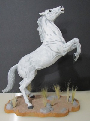 Atlantis  White Stallion Built Model Kit 1/12 scale AMC-2001