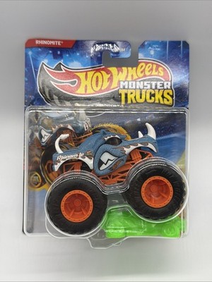 HOT WHEELS MONSTER TRUCKS LIVE 5/8 RHINOMITE MONSTER TRUCK 1:64 SCALE NEW