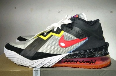 NIKE LeBron 18 Low Sylvester x Tweety Men's 11-  Space Jam x  CV7562 103