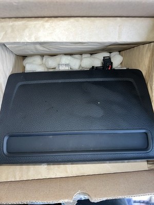Audi A3 MMI Multimedia Navigation System 8V0 857 273 P 8V0