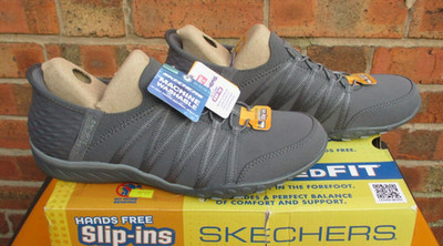 Damen-Sneaker Skechers Breathe Easy Roll With Me Relaxed Fit UK 7 neu im Karton
