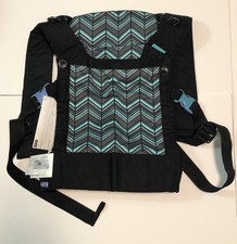 Infantino 2-Way Baby Carrier Chevron Pattern Wrap  Buckle Gather 8-36 lbs.