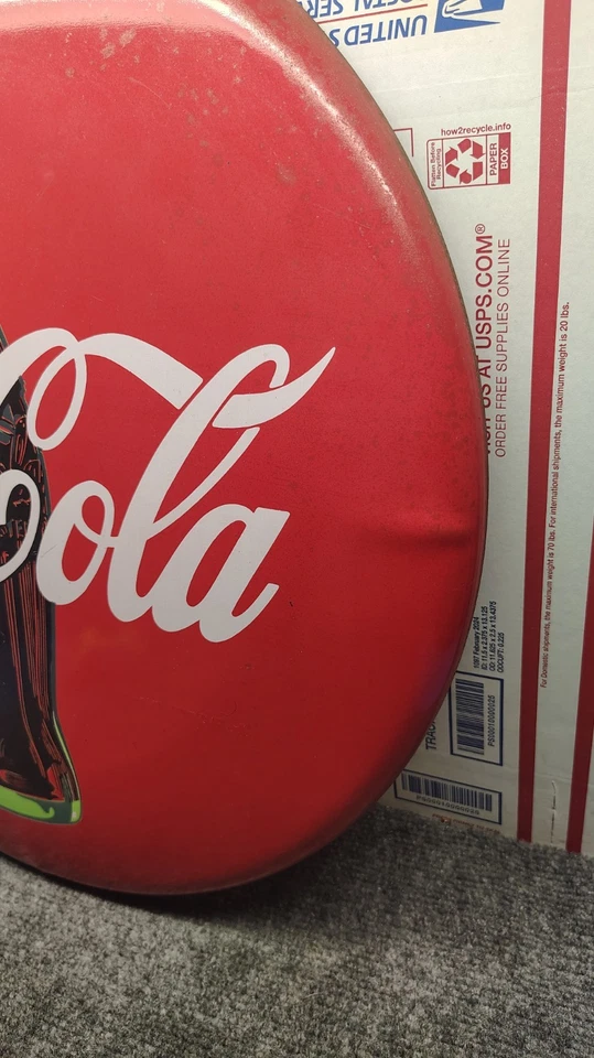 "Letrero de botón de hojalata redondo COCA COLA 1992 20"" RARO Y ORIGINAL". ¡Ver VIDEO!! Foto 2 de 4