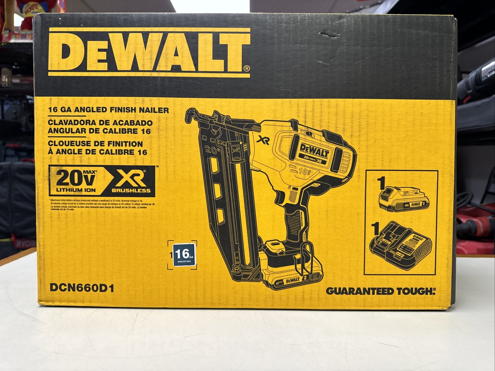 DeWalt DCN660D1 Brushless Angled Finish Nailer Kit 16Gauge NEW eBay