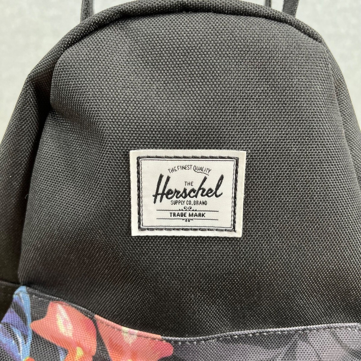 Herschel Supply Co Nova Mini Backpack OS Dark Summer Floral  display picture 1