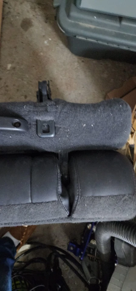 03-07 OEM Hummer H2 trasero derecho tercera fila asiento de cuero negro trigo Foto 2 de 4