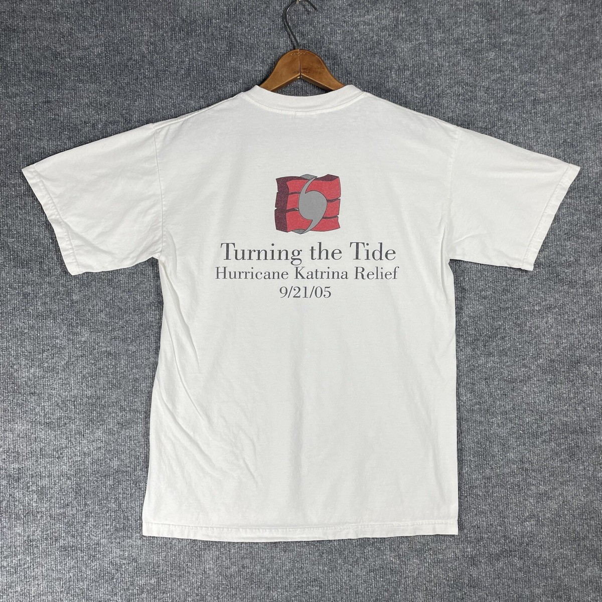 T-shirt Vintage Halo 2 Bungie - FIGHT THE FLOOD, Taille XL, Master Chief